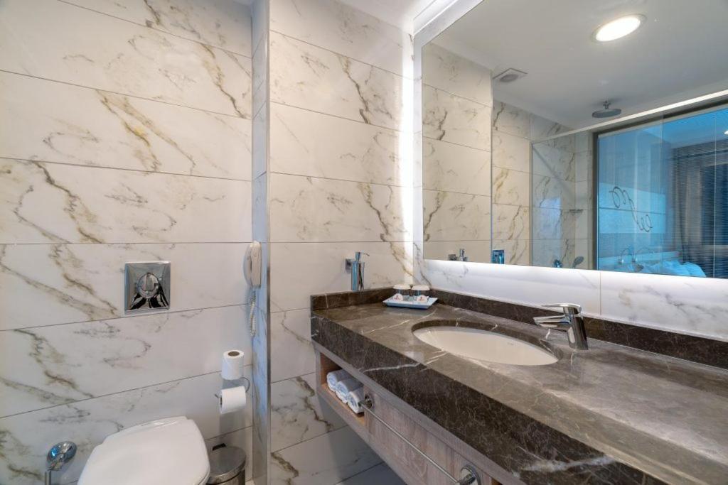 Orfeus Queen Spa Colakli Kültér fotó