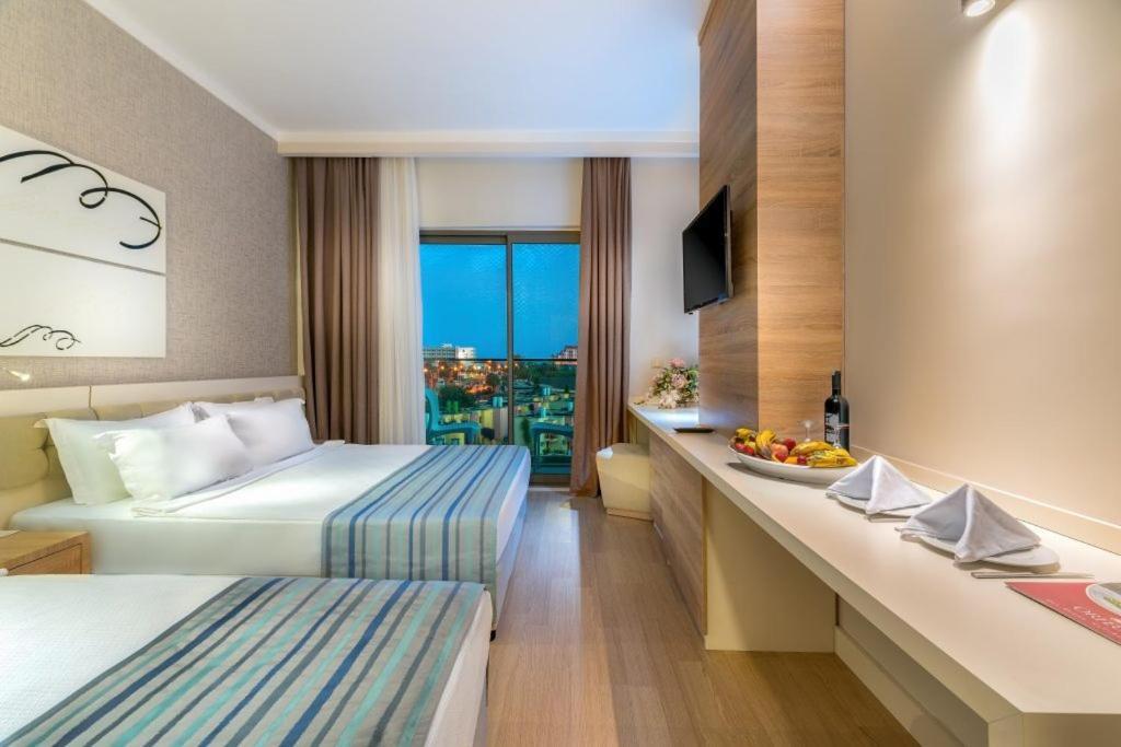 Orfeus Queen Spa Colakli Kültér fotó